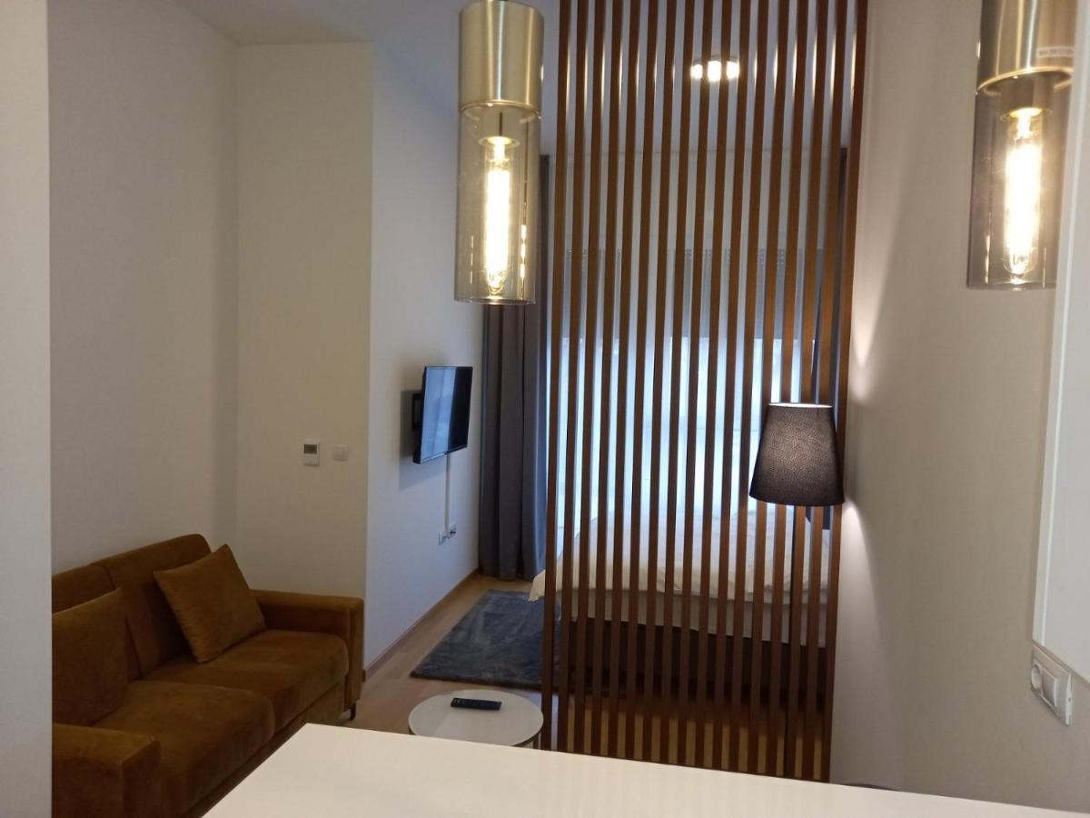 Apartamento Lux Opera Banja Luka Exterior foto